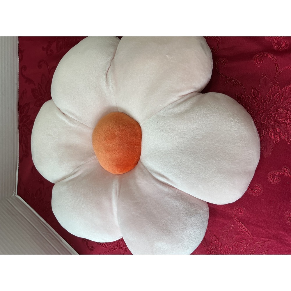 Retro Plush Daisy Flower Floor Pillow White Orange 15 Inch Decorative Cushion